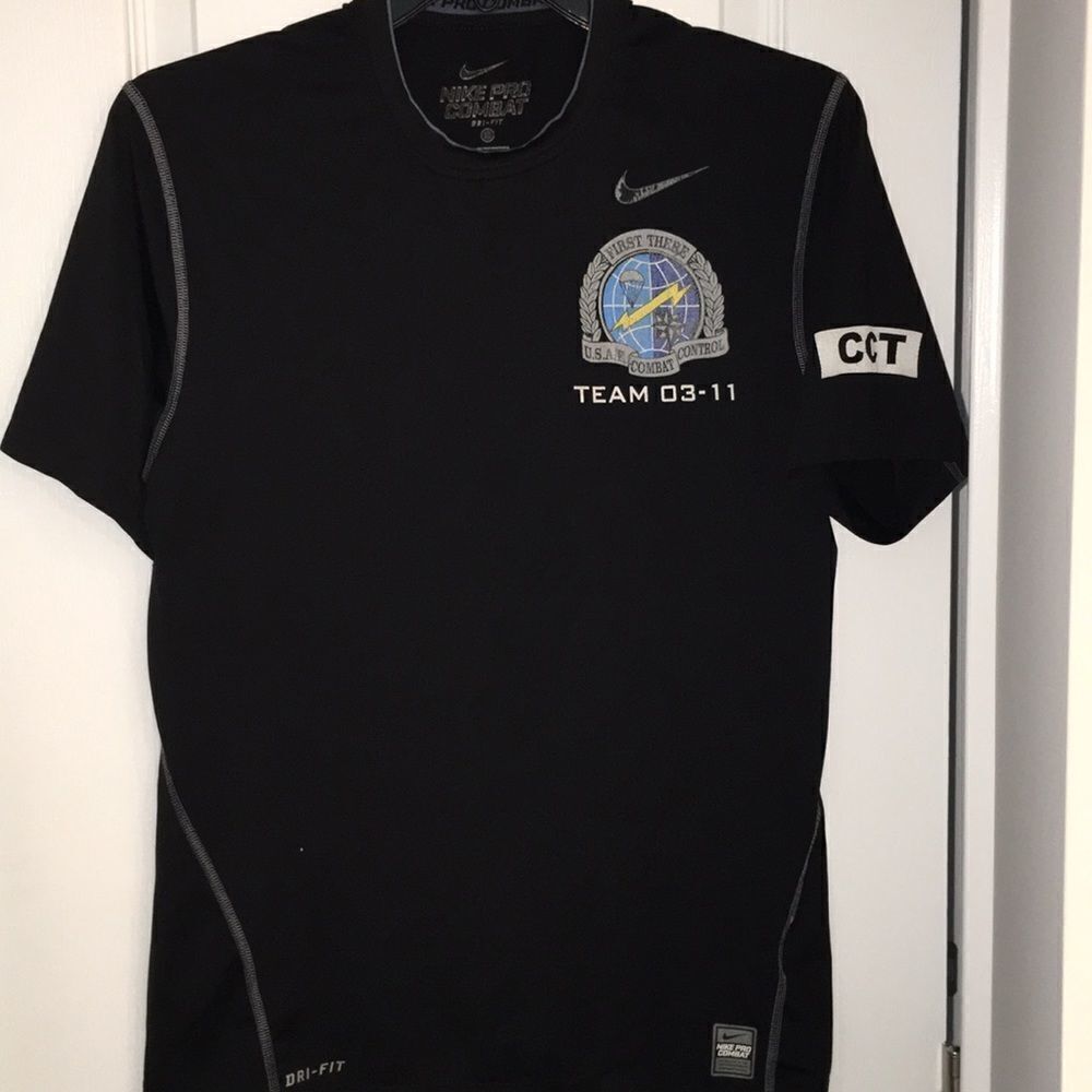 Black NIKE USAF Pro Combat Dri Fit shirt S Mens